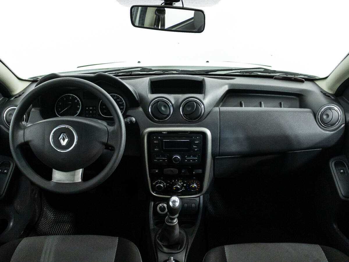 Renault Duster с пробегом — 2015 год. Фото: #12