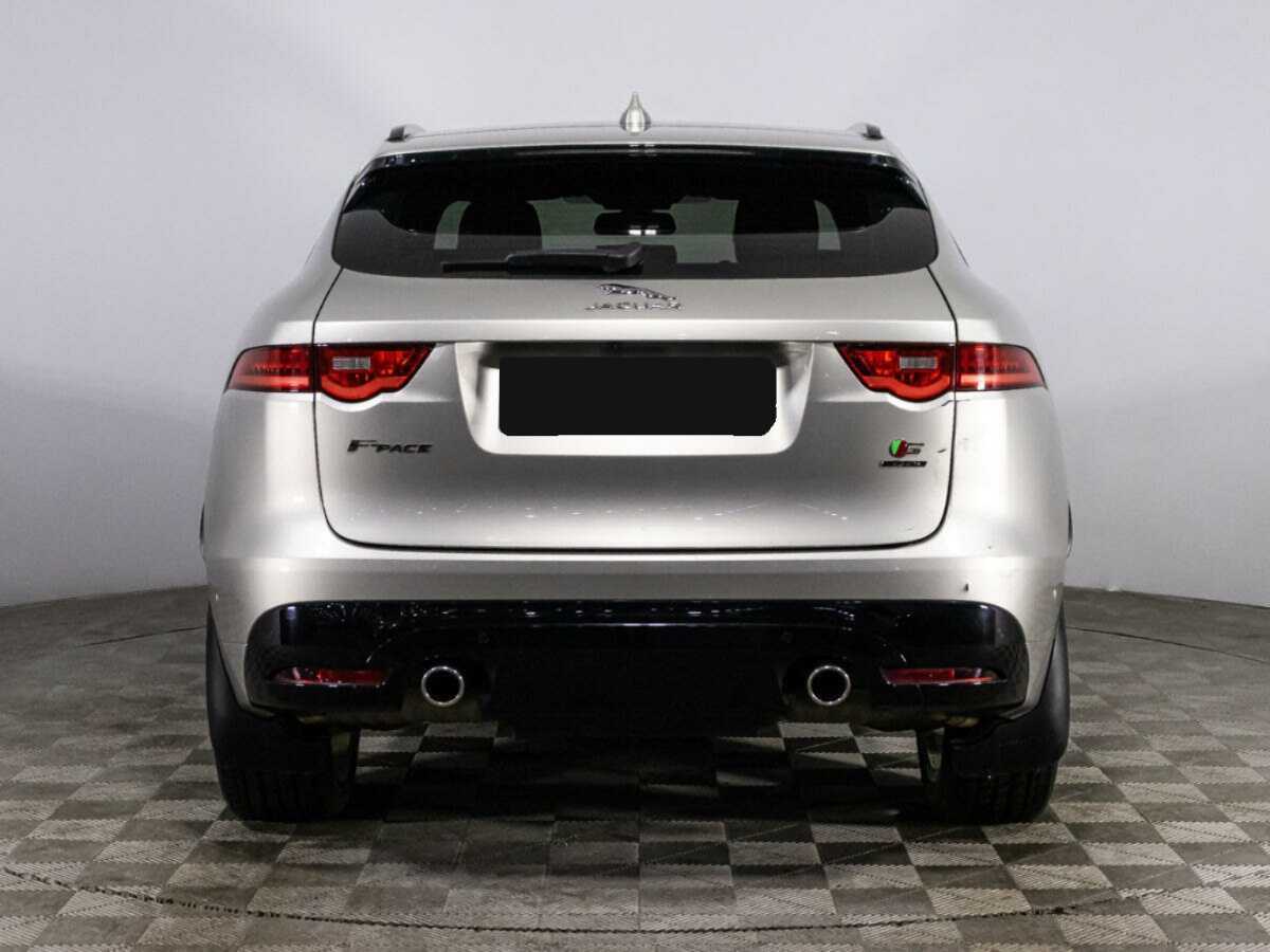 Jaguar F-Pace с пробегом — 2017 год. Фото: #5