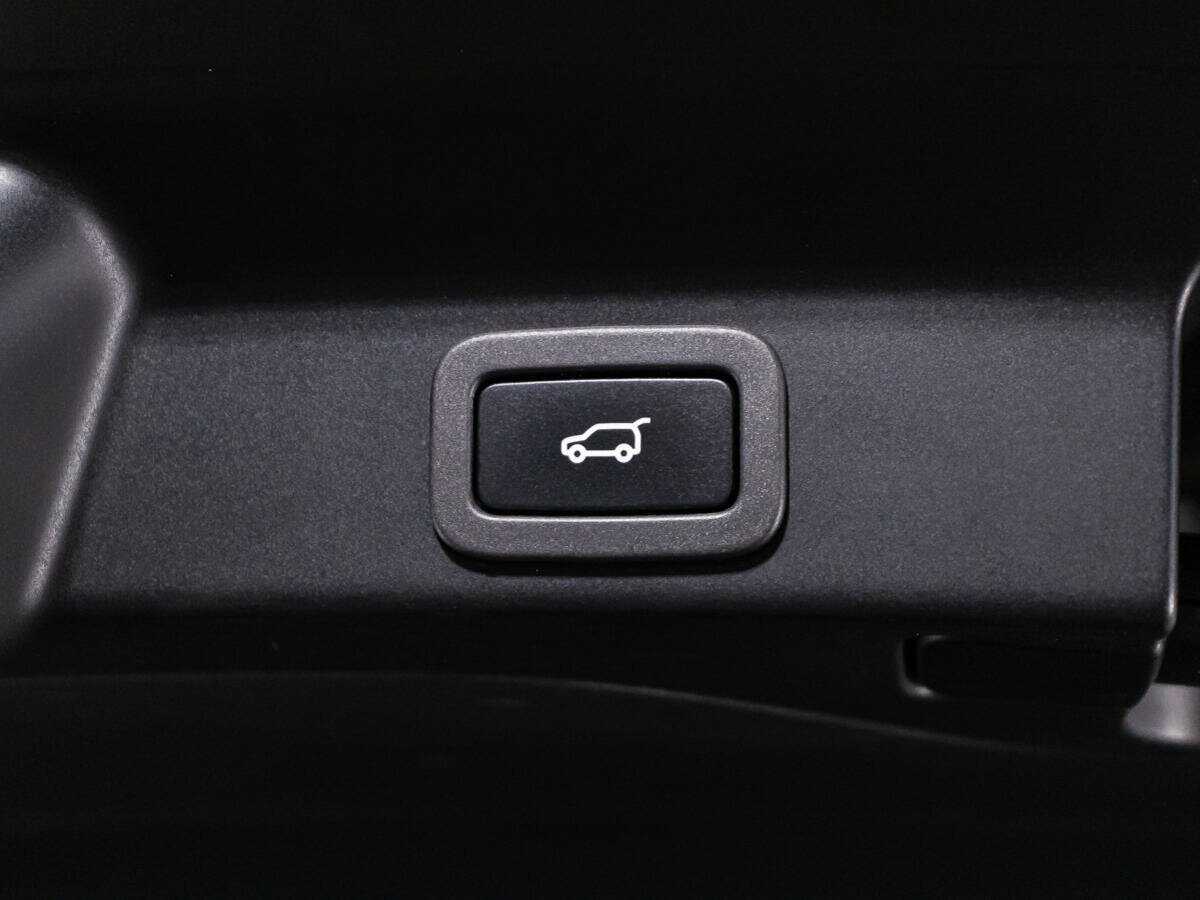 Jaguar F-Pace с пробегом — 2017 год. Фото: #14