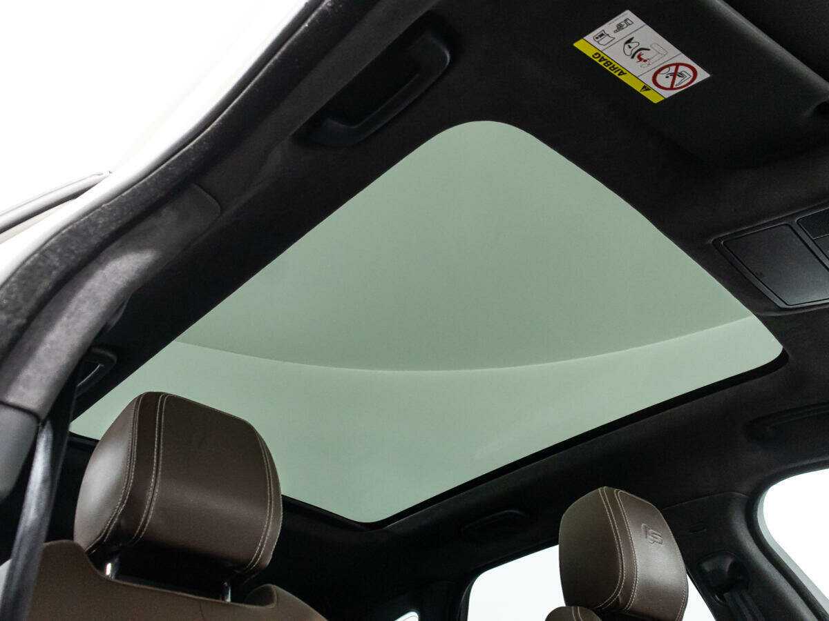 Jaguar F-Pace с пробегом — 2017 год. Фото: #15