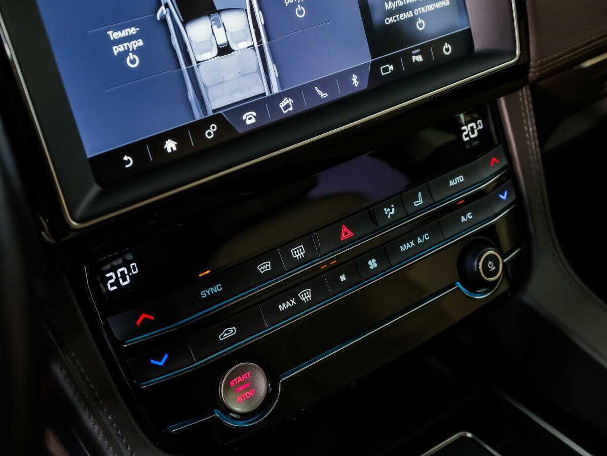 Jaguar F-Pace с пробегом — 2018 год. Фото: #13