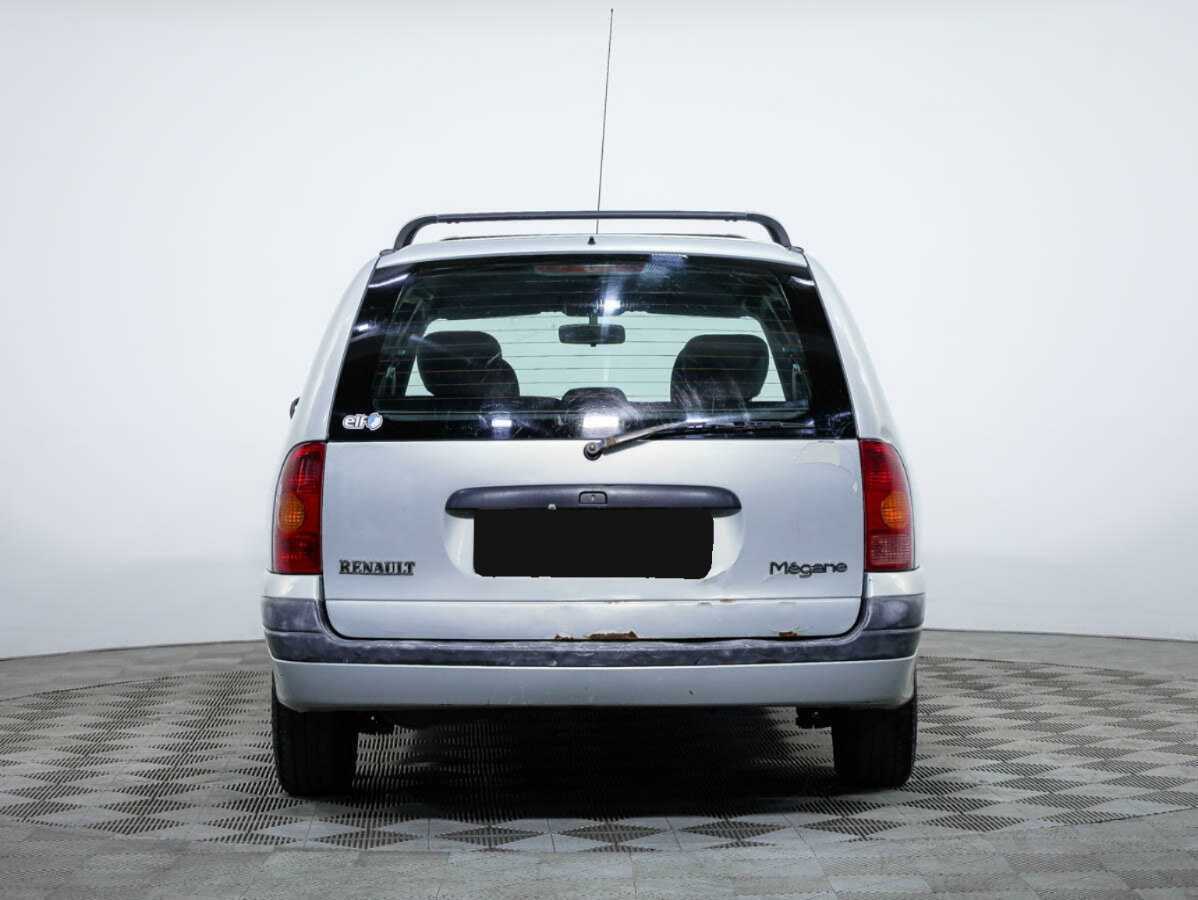 Renault Megane с пробегом — 2001 год. Фото: #5