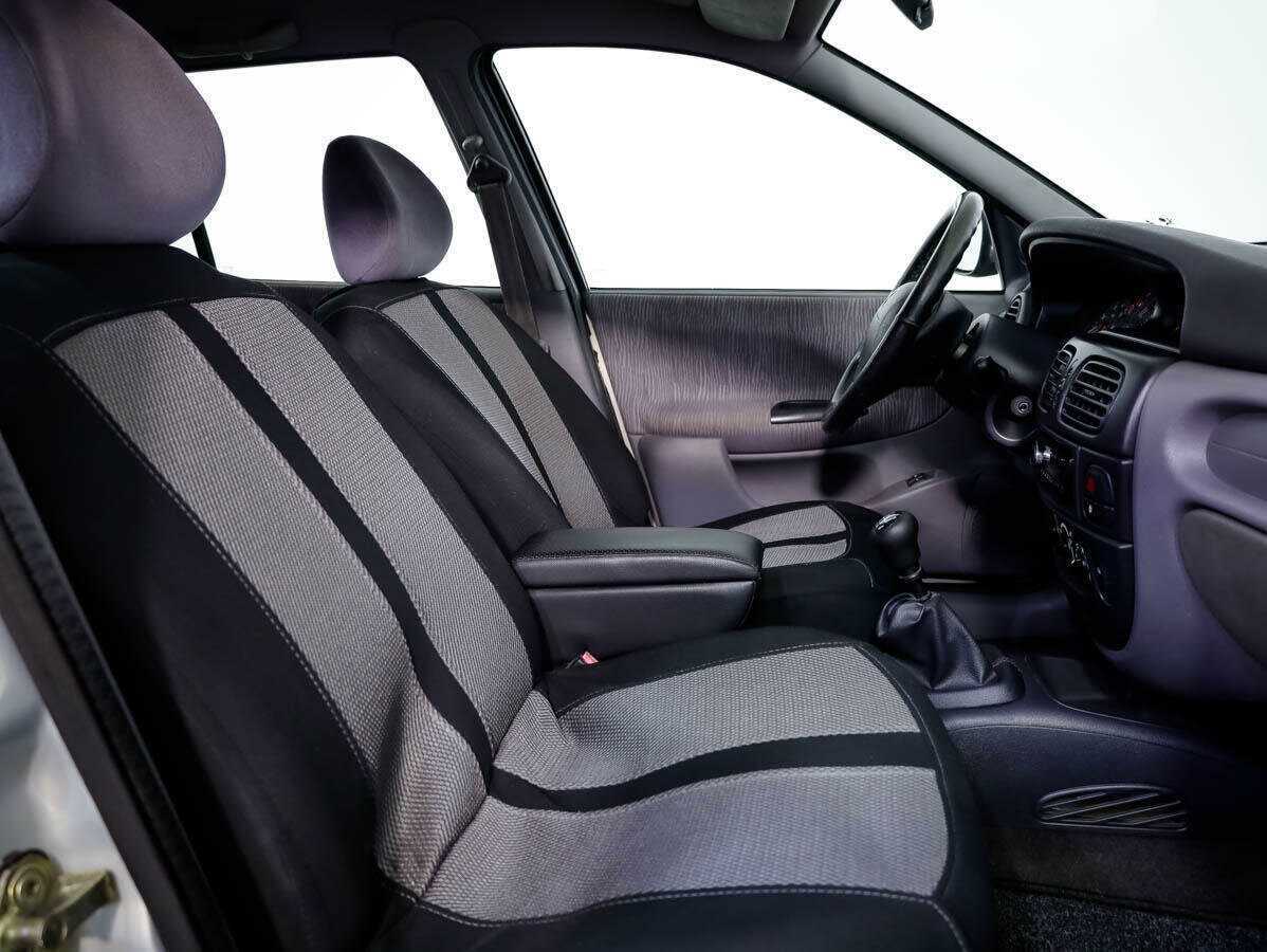 Renault Megane с пробегом — 2001 год. Фото: #11