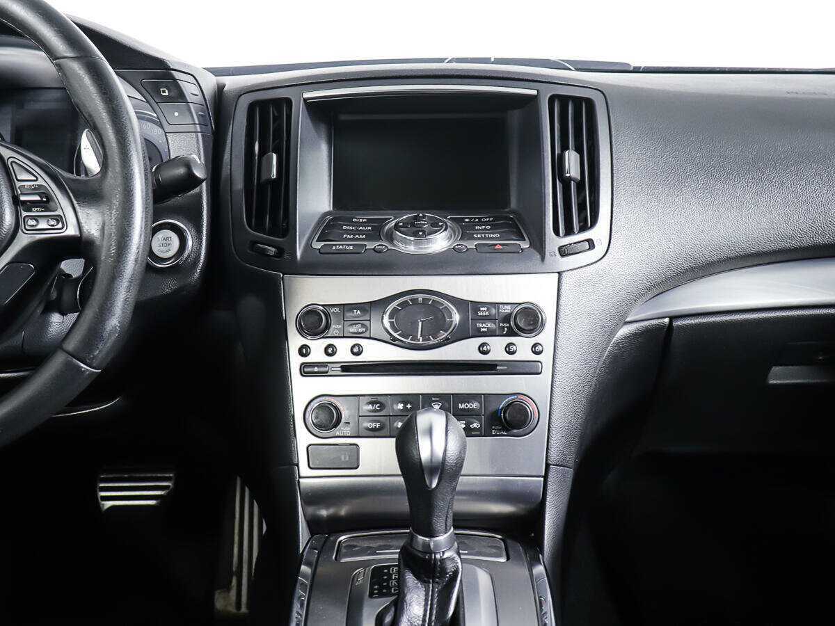 Infiniti G с пробегом — 2011 год. Фото: #11