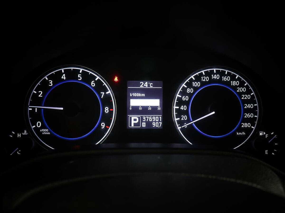 Infiniti G с пробегом — 2011 год. Фото: #12