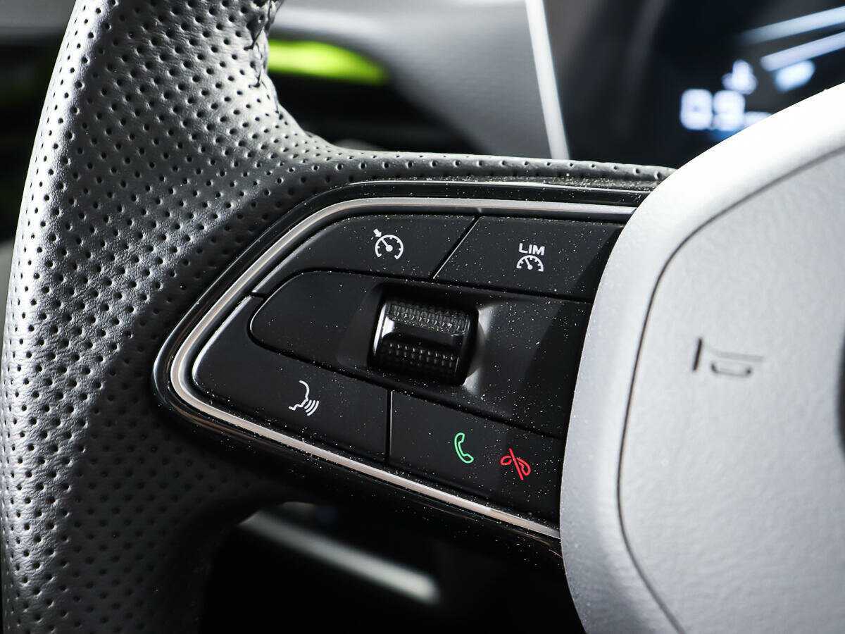 Geely Coolray с пробегом — 2023 год. Фото: #19