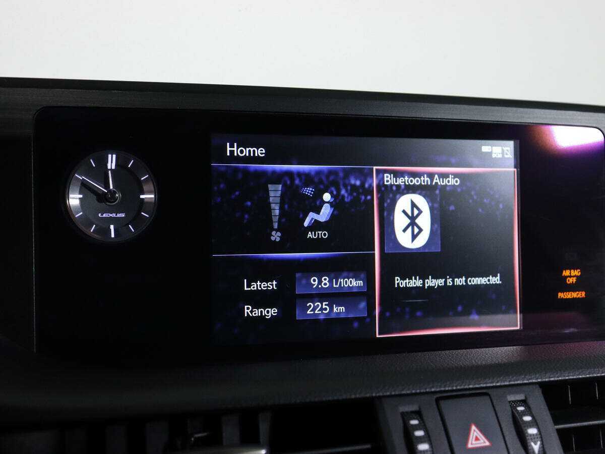 Lexus ES с пробегом — 2021 год. Фото: #21