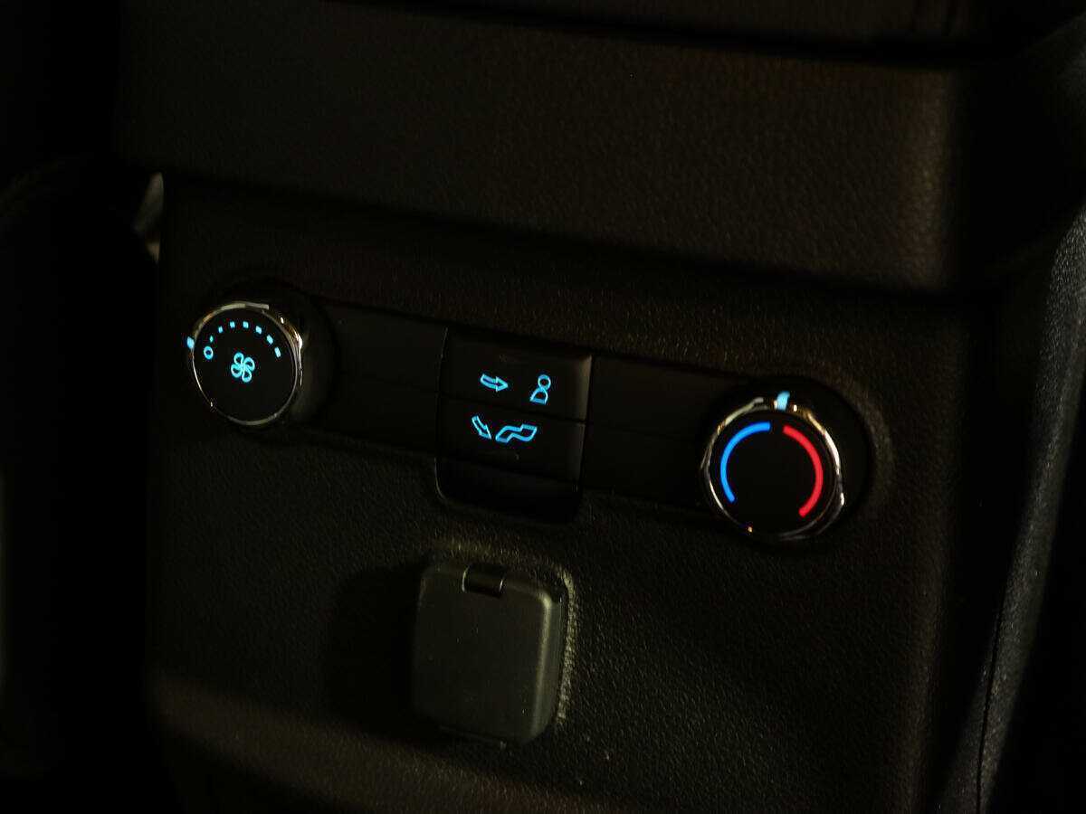 Ford Explorer с пробегом — 2017 год. Фото: #16