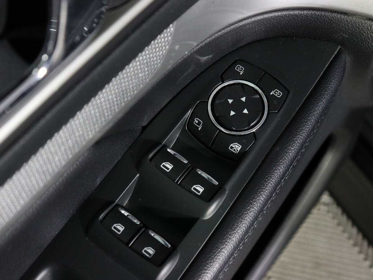 Ford Explorer с пробегом — 2017 год. Фото: #18