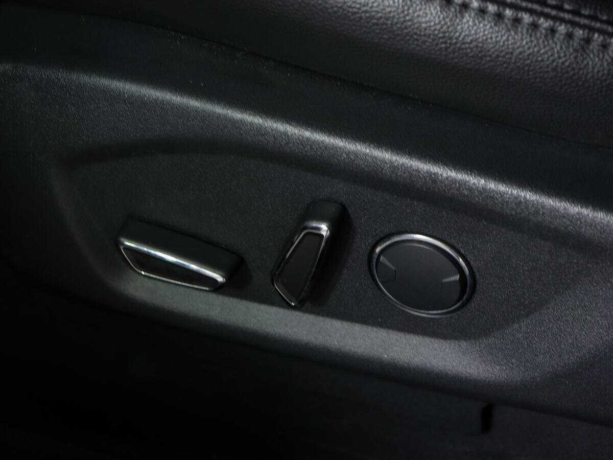 Ford Explorer с пробегом — 2017 год. Фото: #19