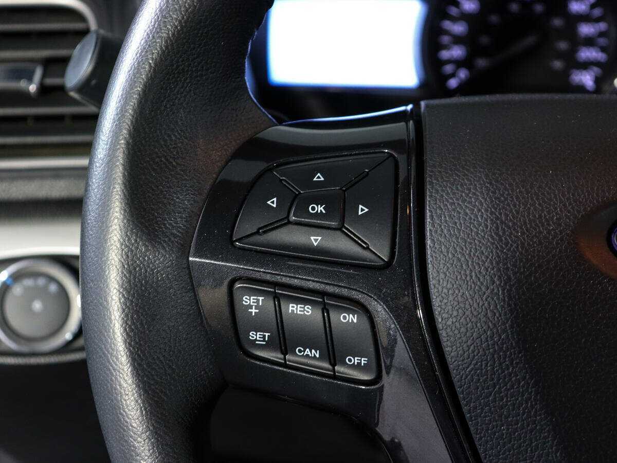 Ford Explorer с пробегом — 2017 год. Фото: #20