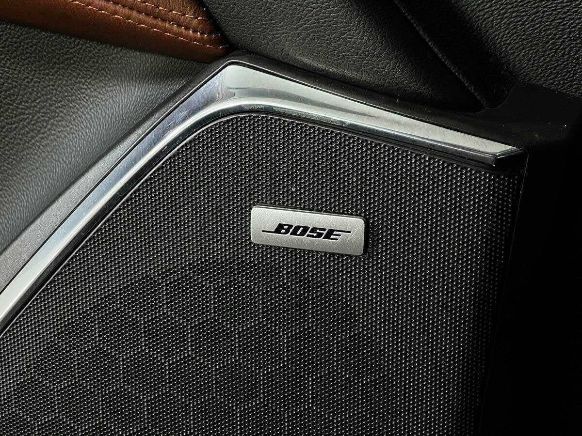 Cadillac Escalade с пробегом — 2016 год. Фото: #16