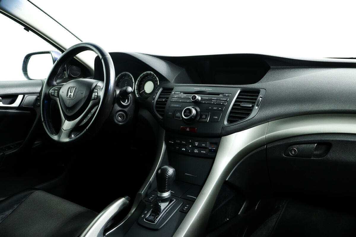 Honda Accord с пробегом — 2008 год. Фото: #8