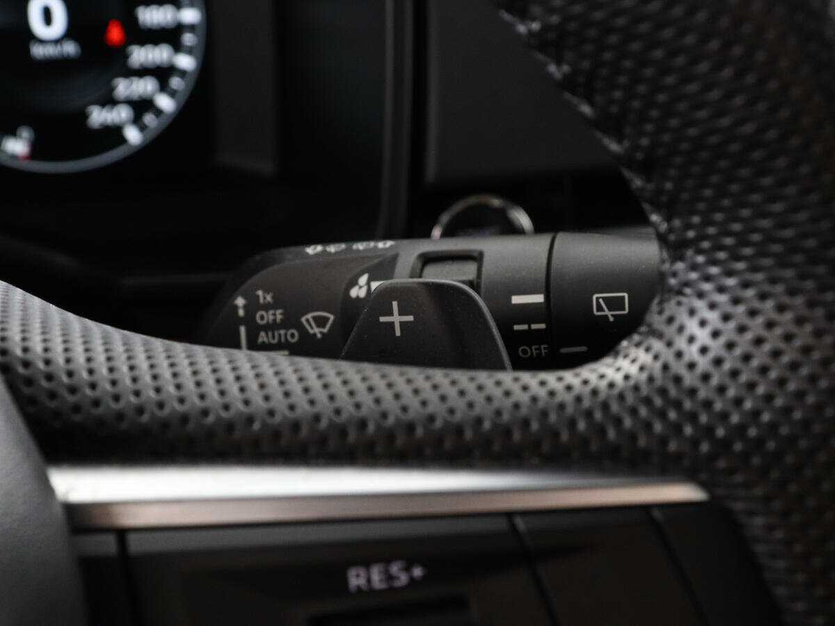 Mitsubishi Outlander с пробегом — 2023 год. Фото: #14