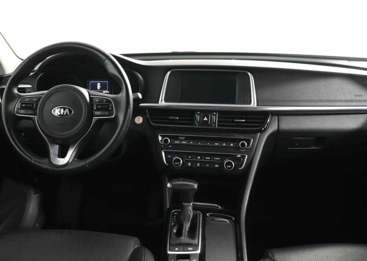 Kia Optima с пробегом — 2018 год. Фото: #8