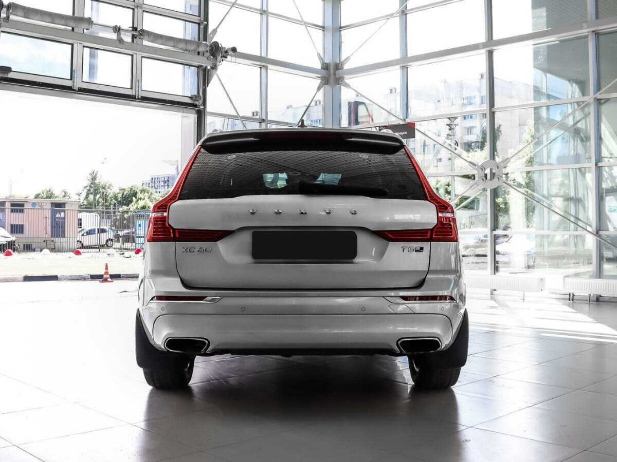 Volvo XC60 с пробегом — 2018 год. Фото: #3