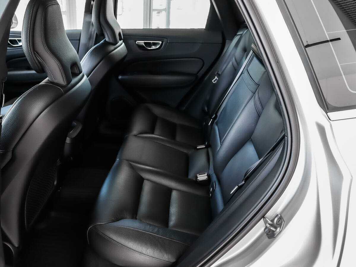 Volvo XC60 с пробегом — 2018 год. Фото: #10