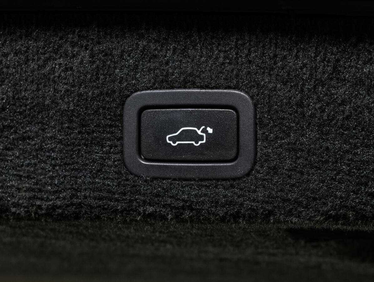 Volvo XC70 с пробегом — 2014 год. Фото: #15