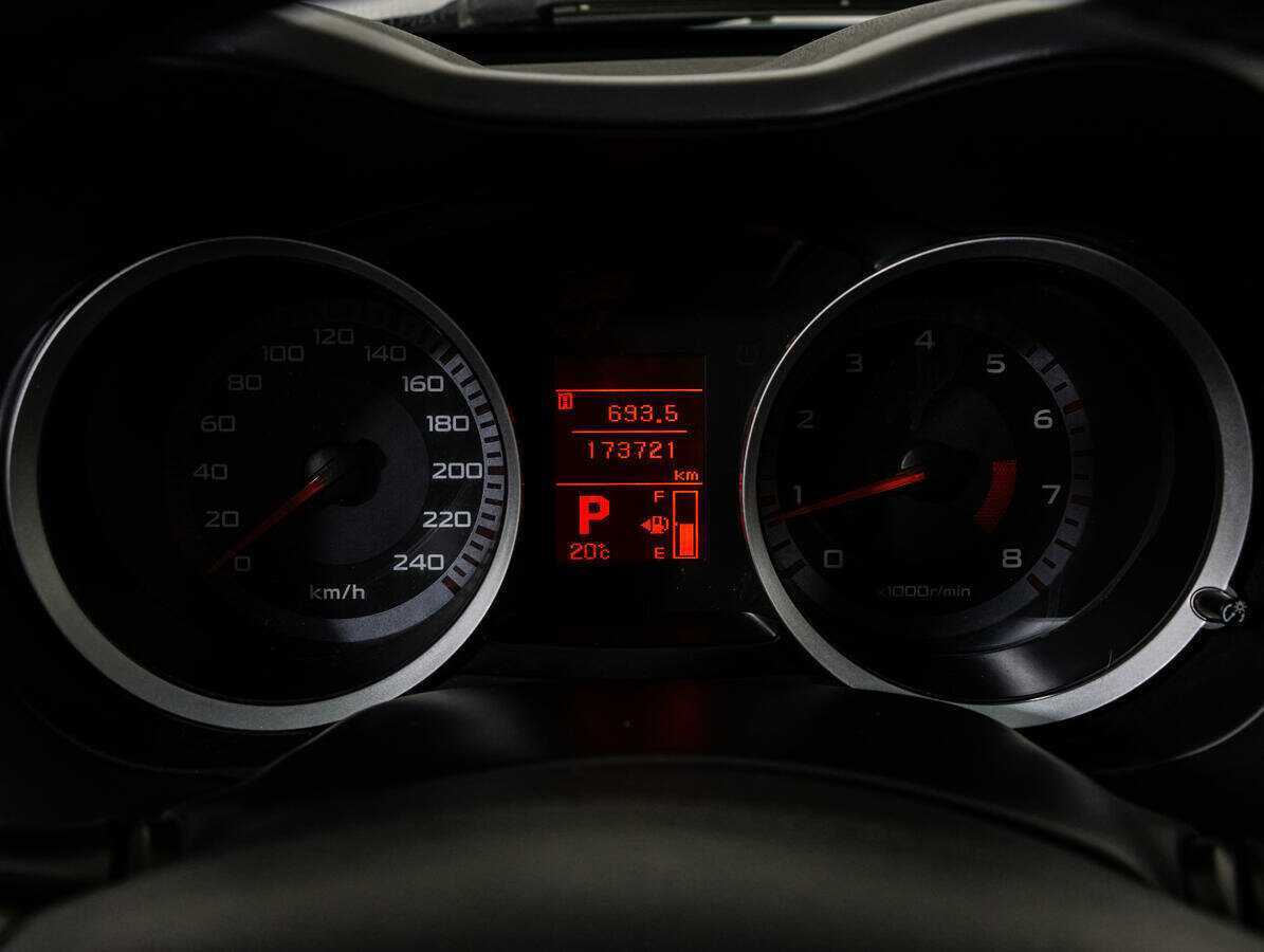 Mitsubishi Lancer с пробегом — 2008 год. Фото: #11