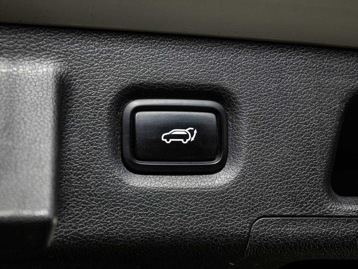 Hyundai Santa Fe с пробегом — 2021 год. Фото: #21