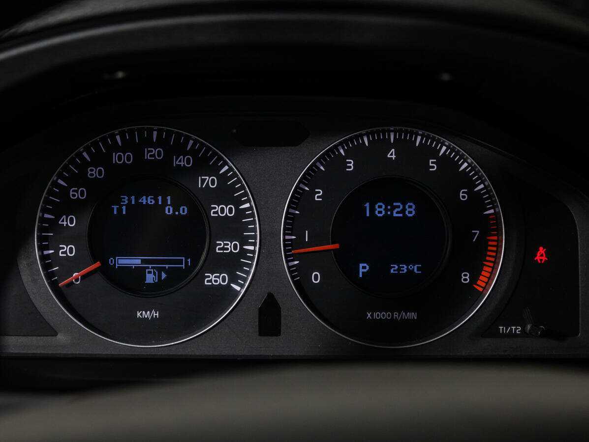 Volvo S80 с пробегом — 2007 год. Фото: #9