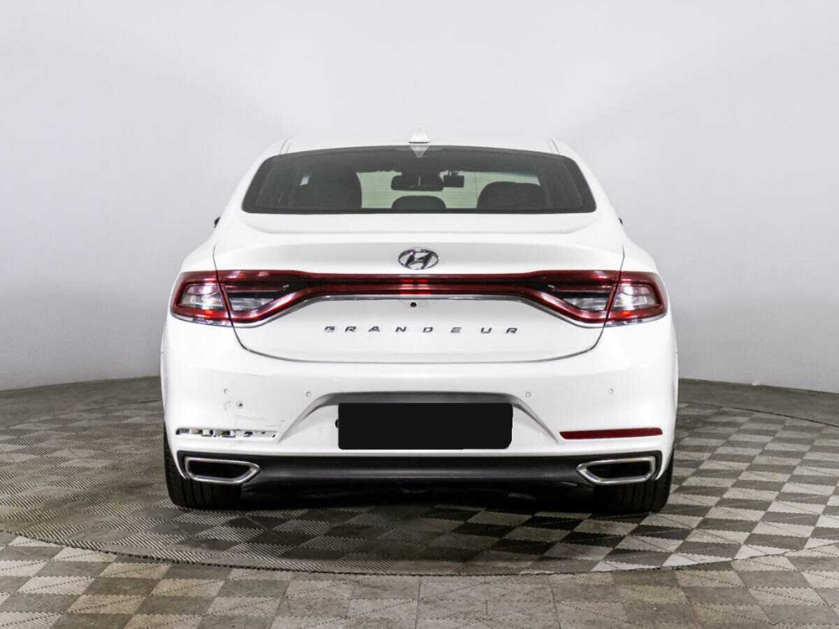 Hyundai Grandeur с пробегом — 2018 год. Фото: #5