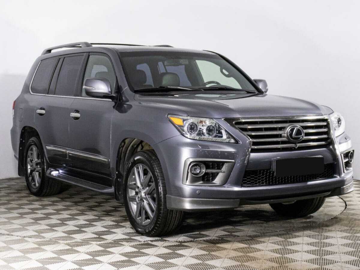 Lexus LX с пробегом — 2014 год. Фото: #2