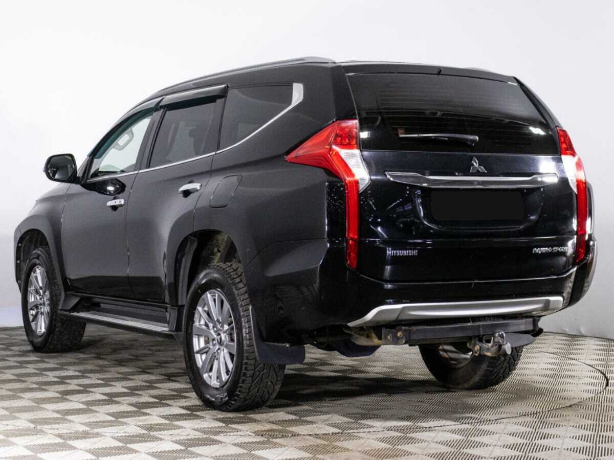 Mitsubishi Pajero Sport с пробегом — 2021 год. Фото: #6