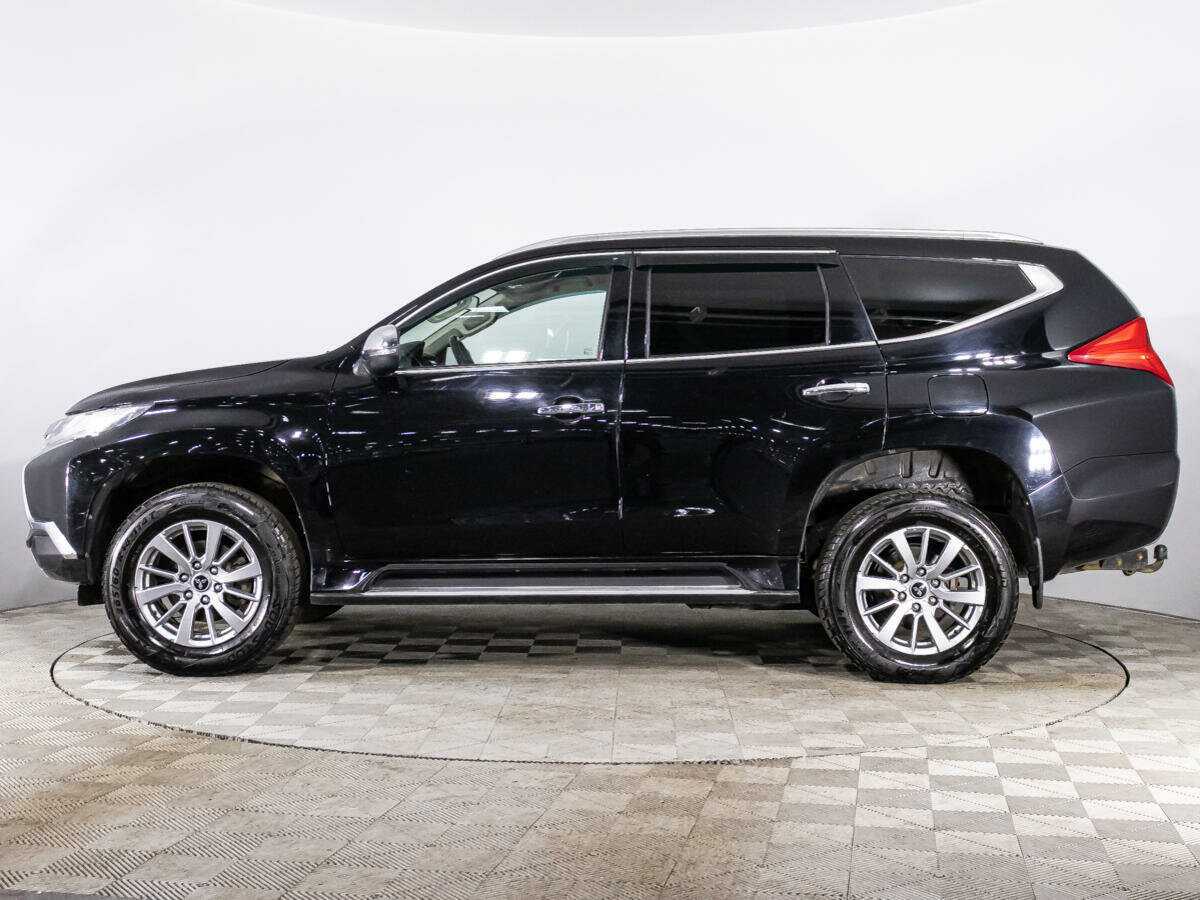 Mitsubishi Pajero Sport с пробегом — 2021 год. Фото: #7