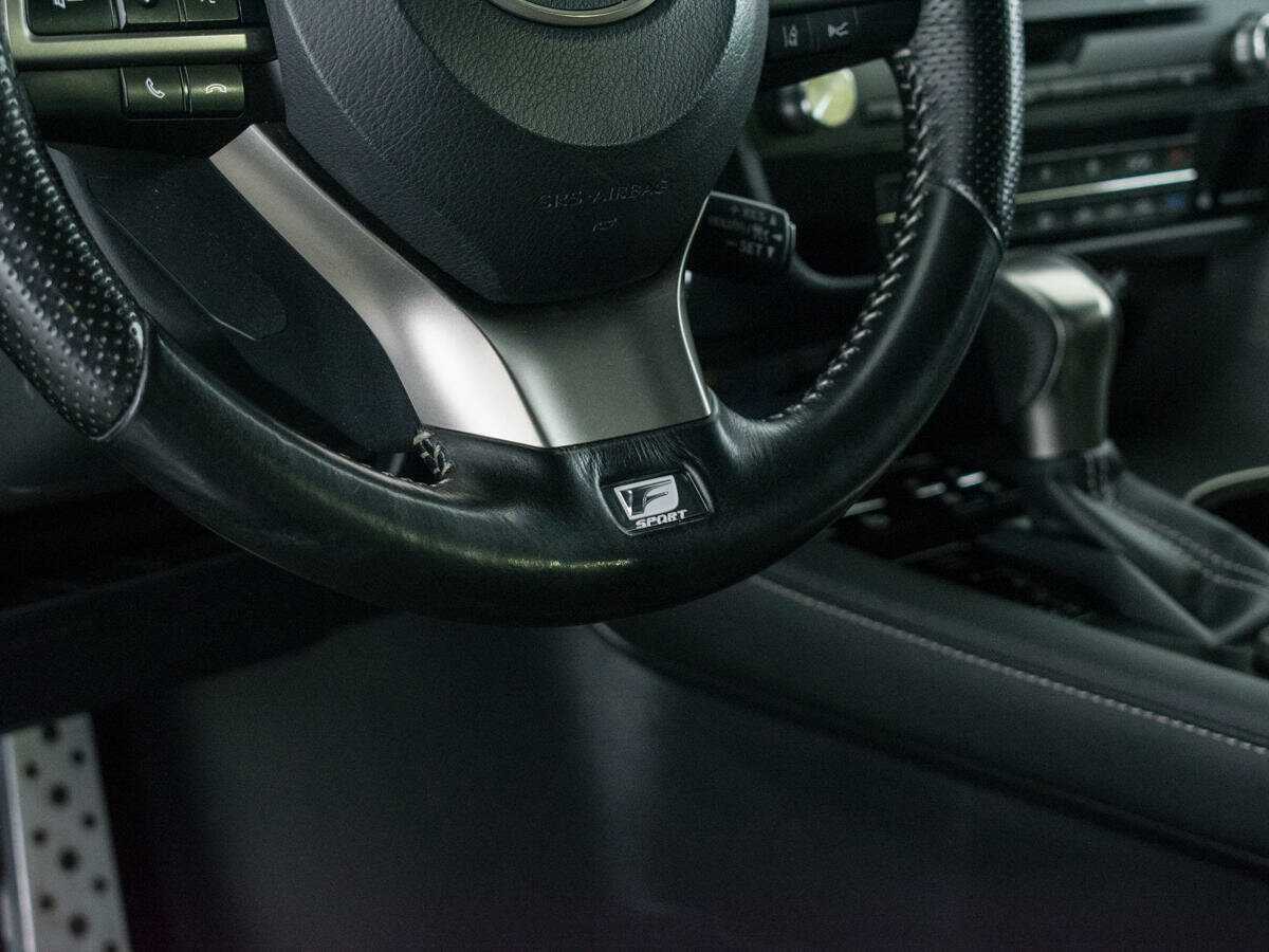 Lexus RX с пробегом — 2017 год. Фото: #16