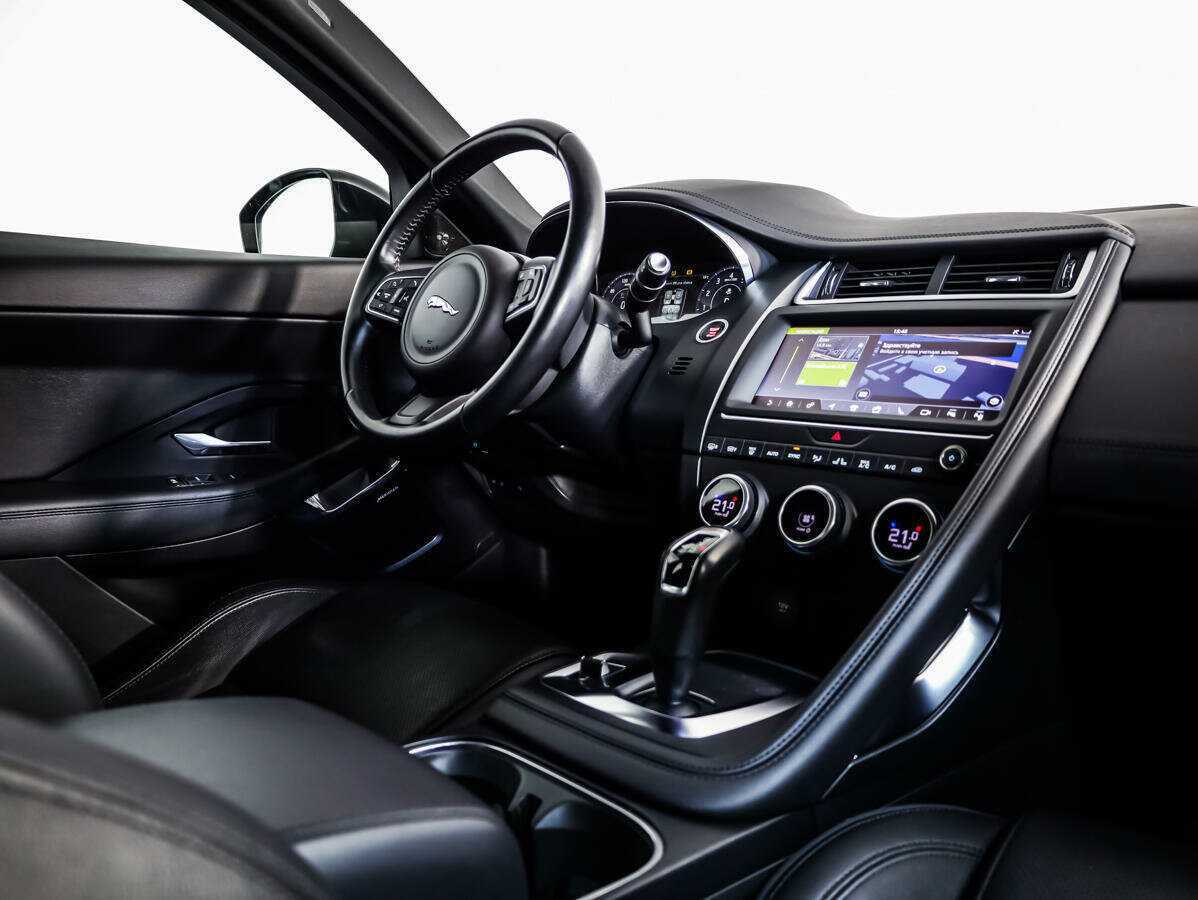 Jaguar E-Pace с пробегом — 2018 год. Фото: #7