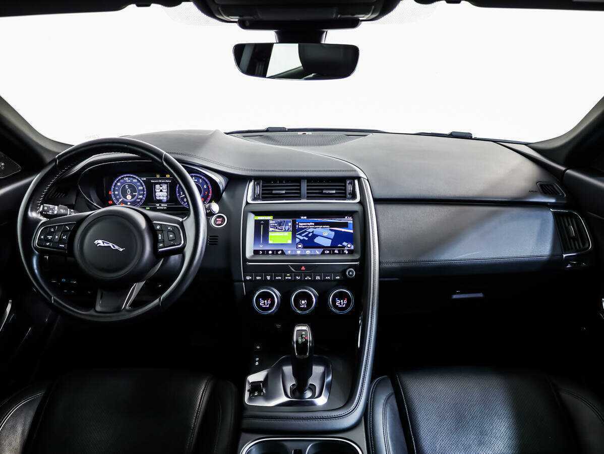 Jaguar E-Pace с пробегом — 2018 год. Фото: #8