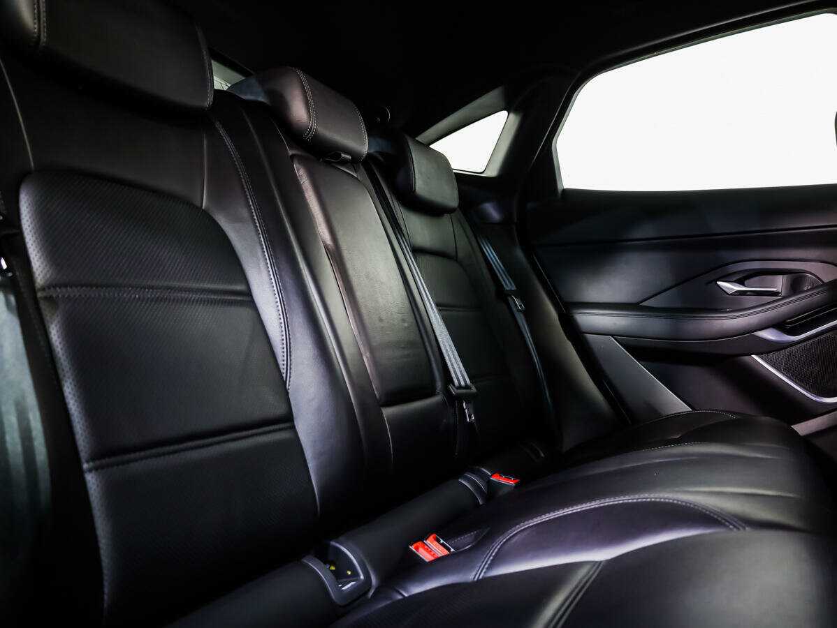 Jaguar E-Pace с пробегом — 2018 год. Фото: #11