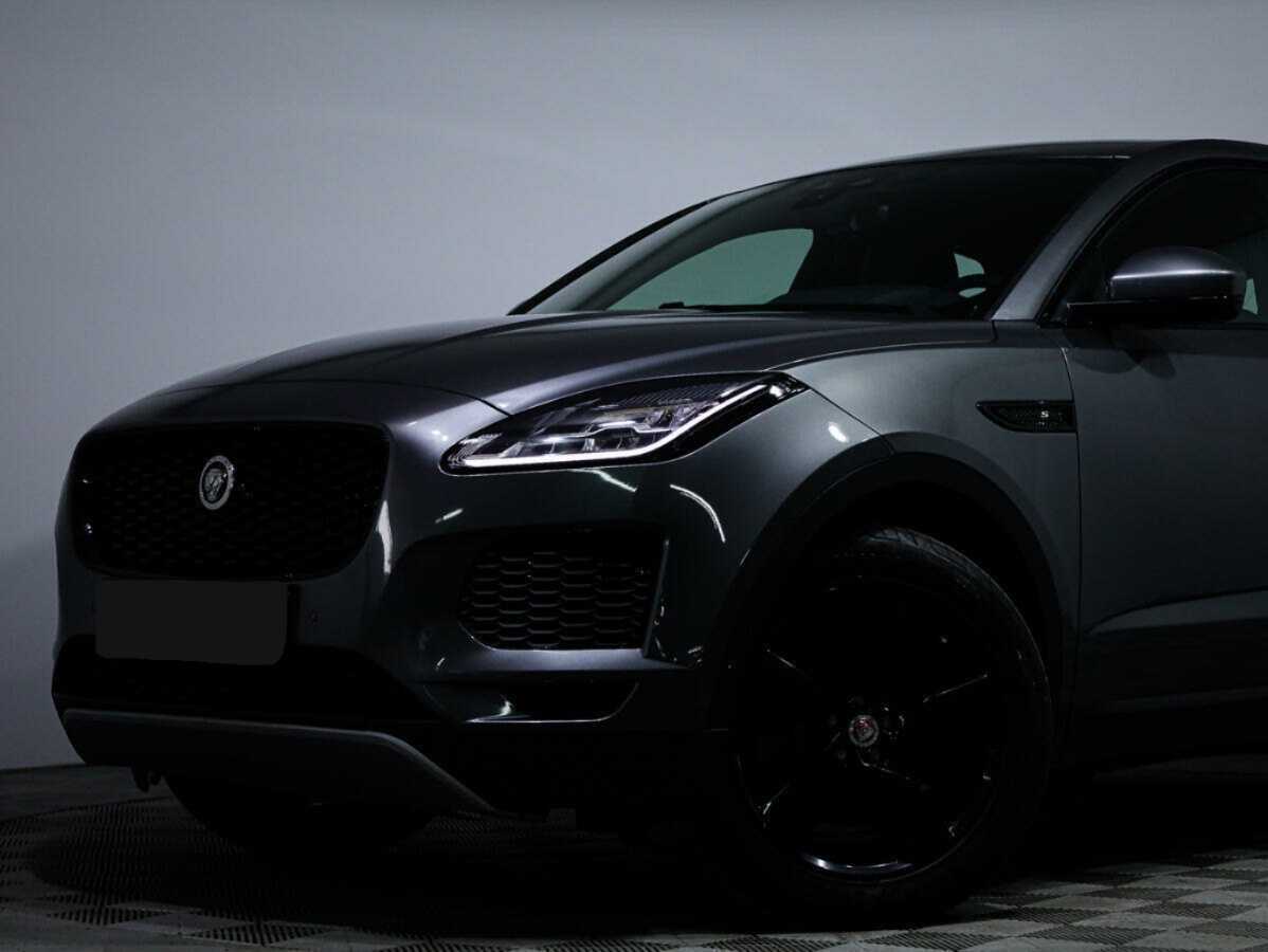Jaguar E-Pace с пробегом — 2018 год. Фото: #19