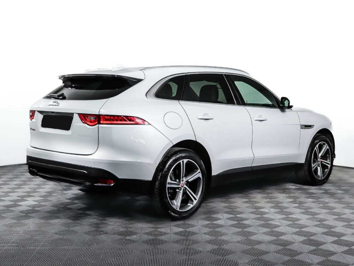 Jaguar F-Pace с пробегом — 2016 год. Фото: #3
