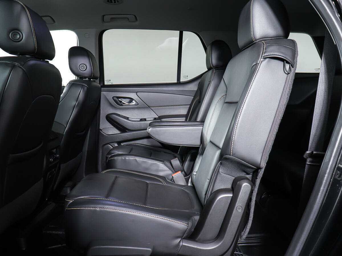 Chevrolet Traverse с пробегом — 2018 год. Фото: #9
