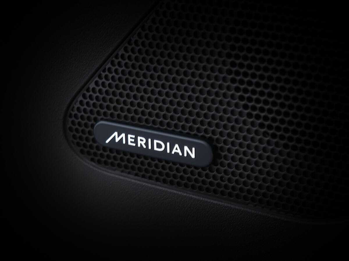 Jaguar F-Pace с пробегом — 2016 год. Фото: #24