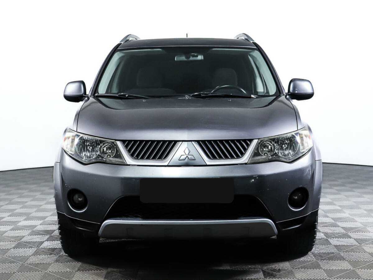 Mitsubishi Outlander с пробегом — 2008 год. Фото: #1