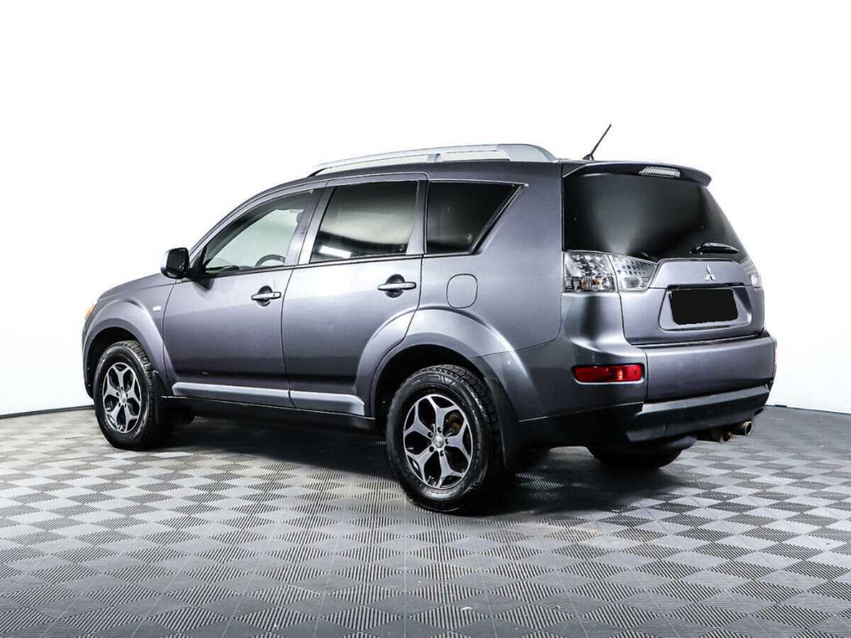 Mitsubishi Outlander с пробегом — 2008 год. Фото: #6