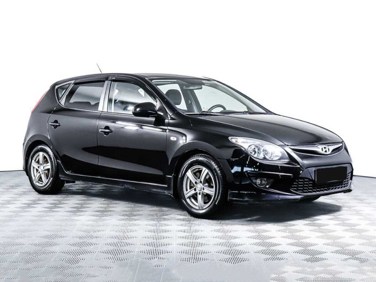 Hyundai i30 с пробегом — 2011 год. Фото: #2