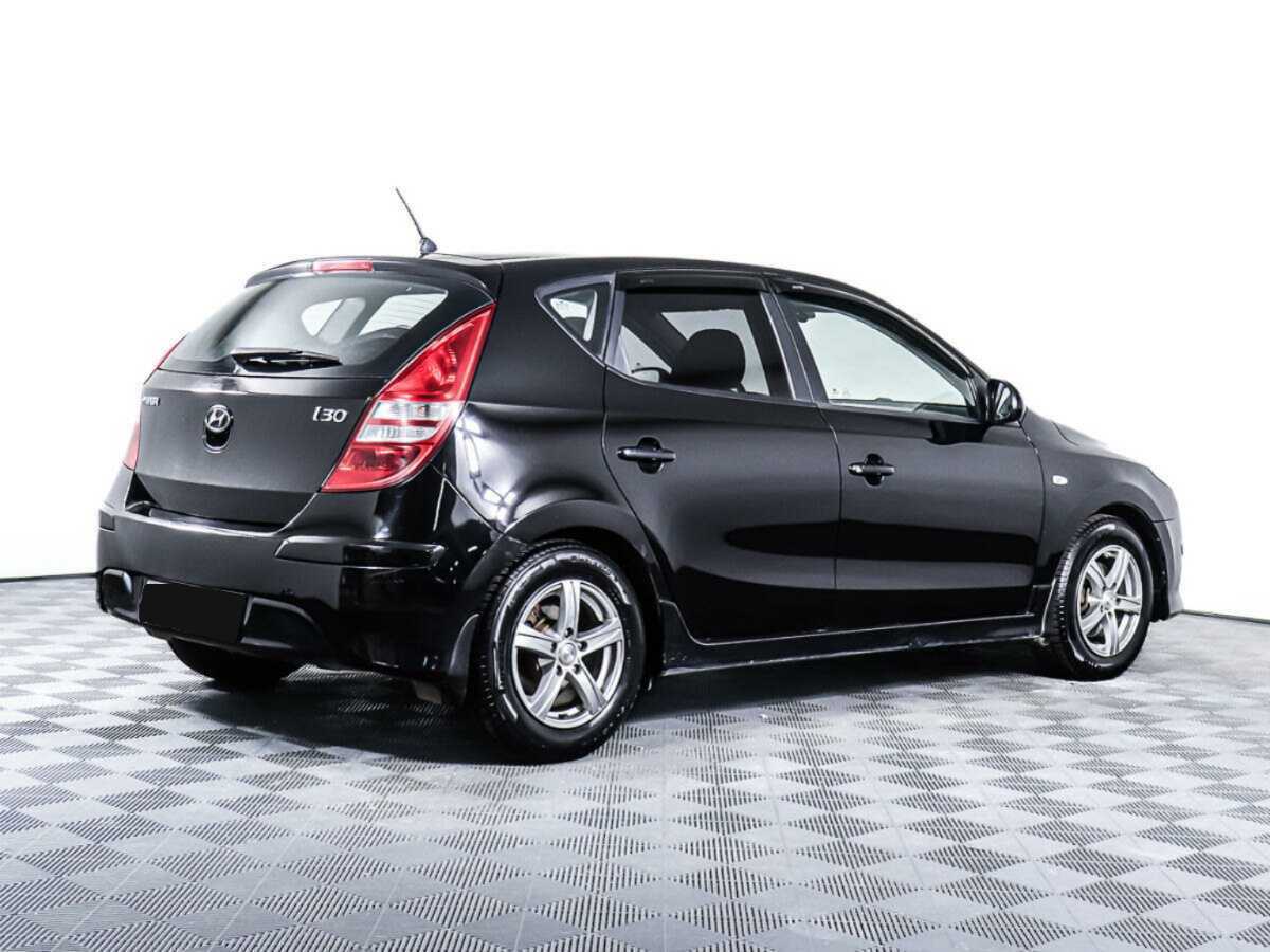 Hyundai i30 с пробегом — 2011 год. Фото: #4