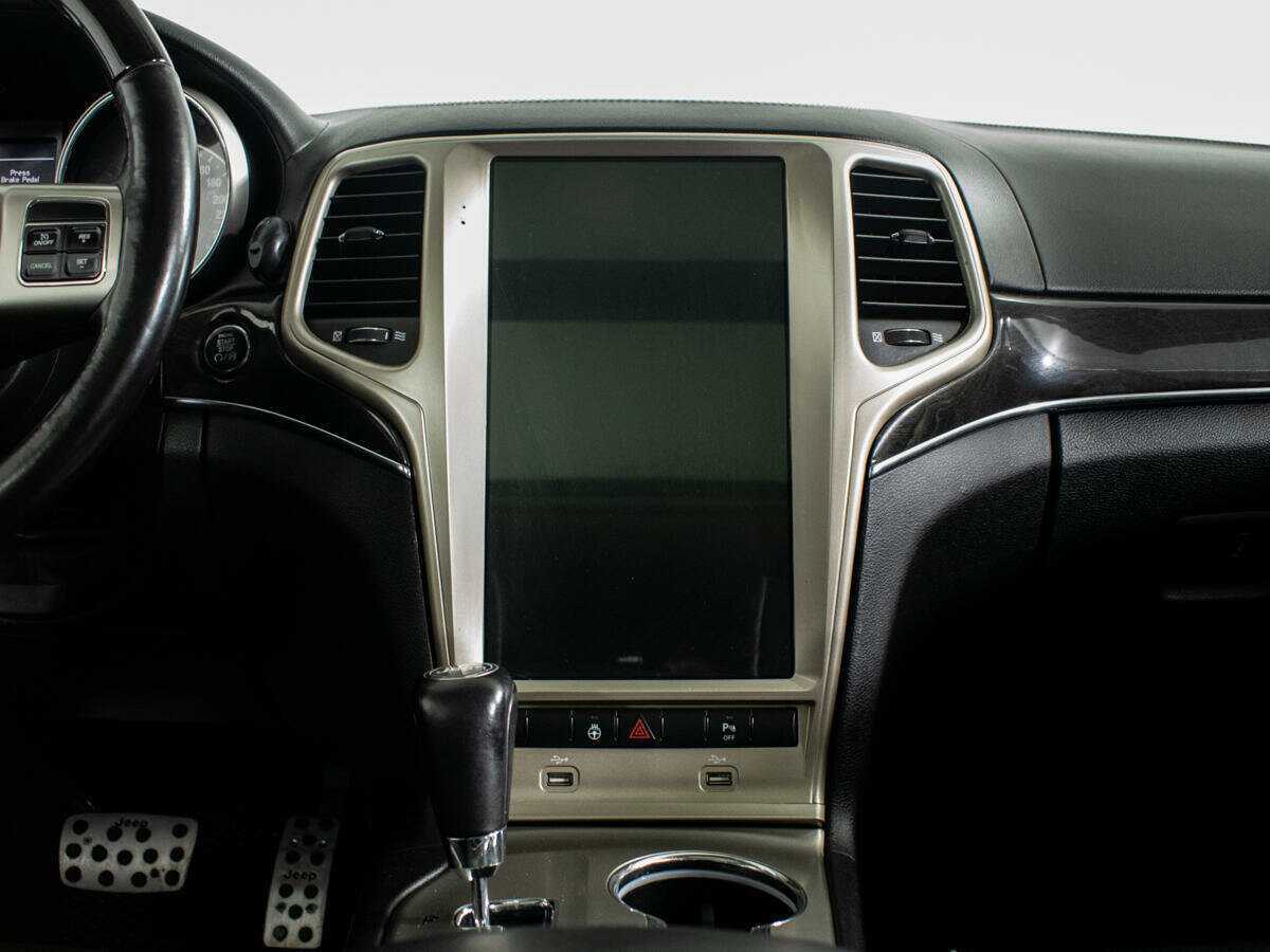 Jeep Grand Cherokee с пробегом — 2011 год. Фото: #10