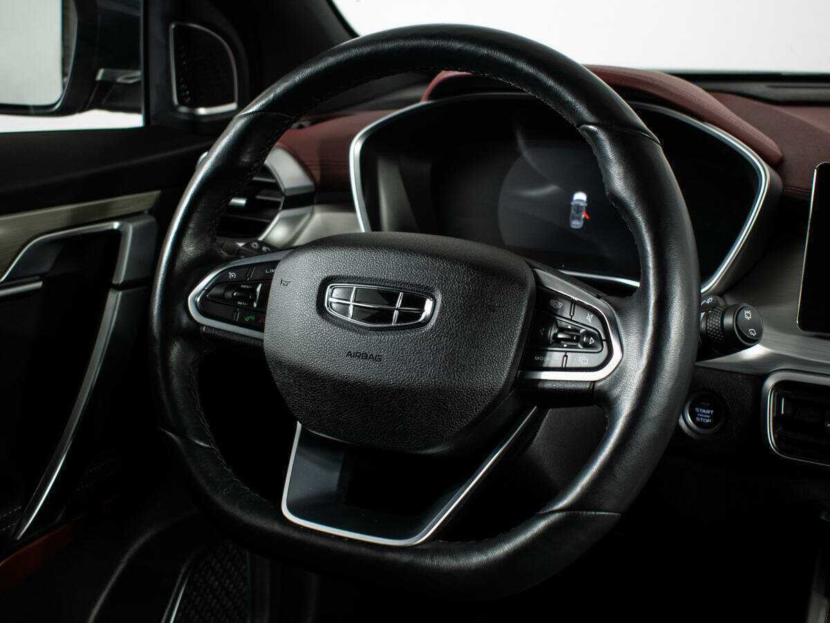 Geely Coolray с пробегом — 2021 год. Фото: #13