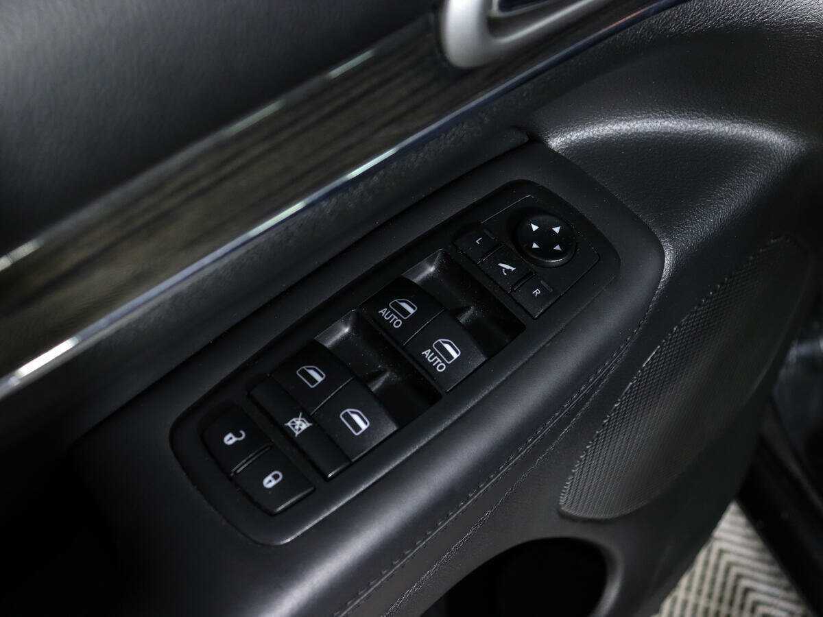 Jeep Grand Cherokee с пробегом — 2018 год. Фото: #19