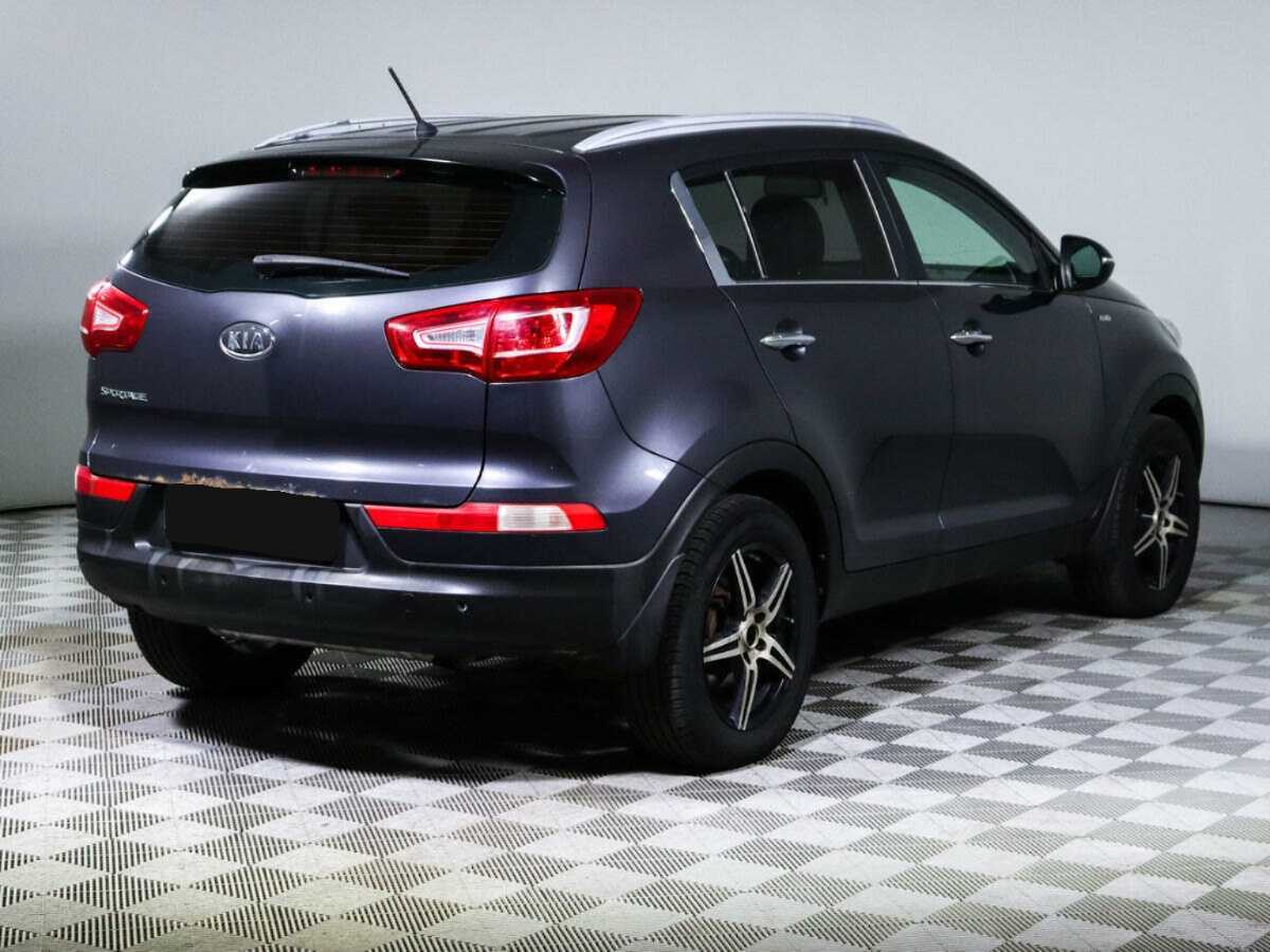 Kia Sportage с пробегом — 2012 год. Фото: #3