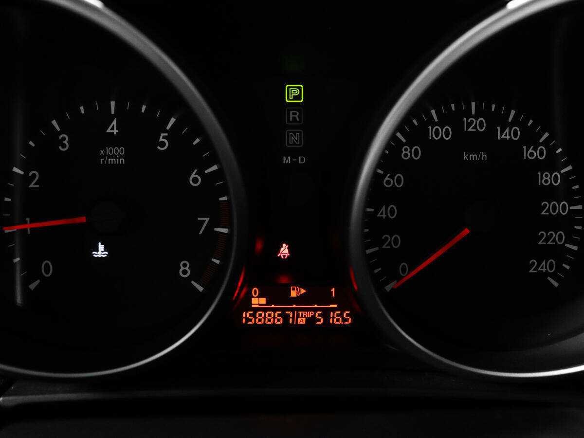 Mazda 3 с пробегом — 2011 год. Фото: #10