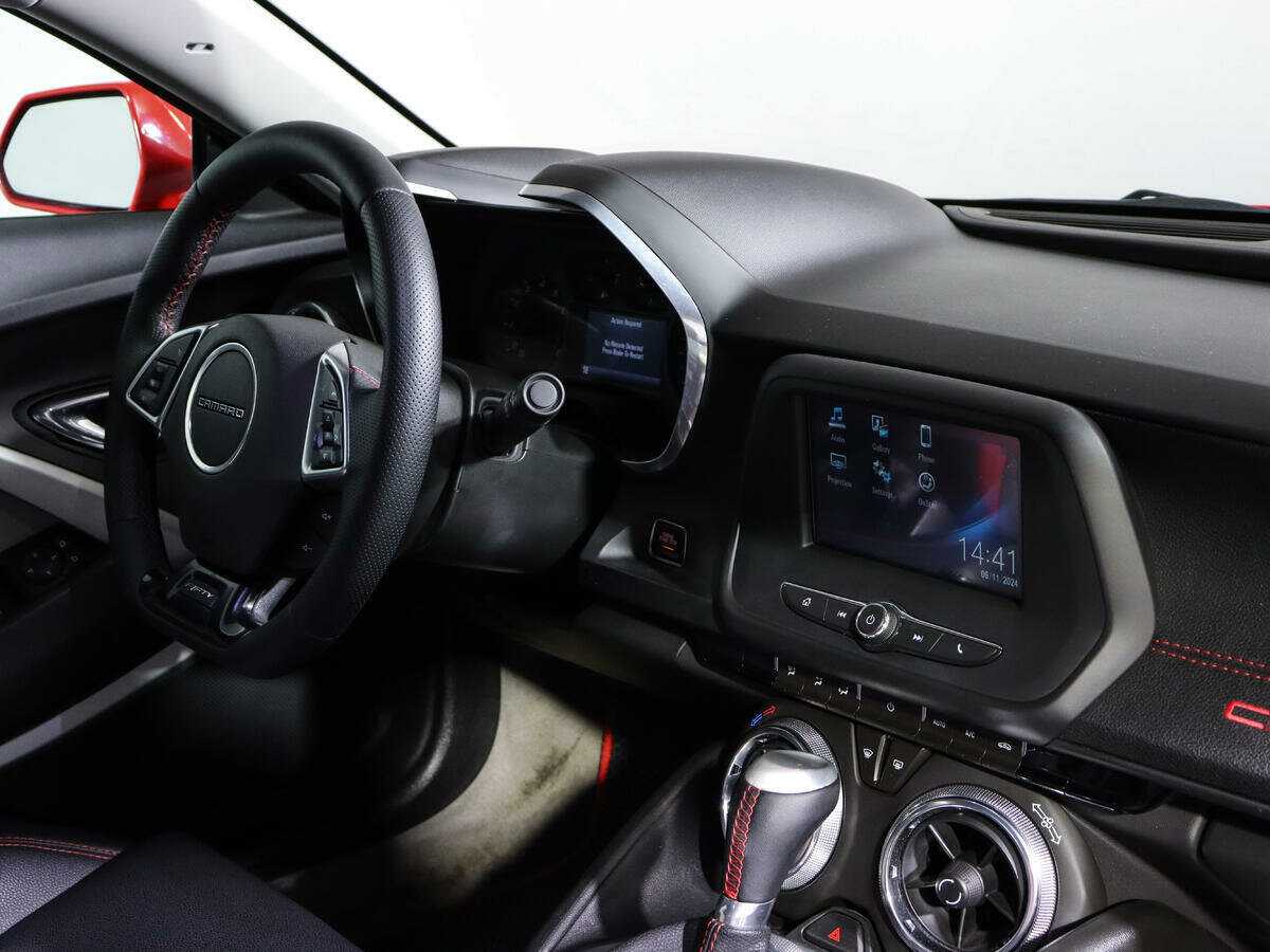 Chevrolet Camaro с пробегом — 2016 год. Фото: #11
