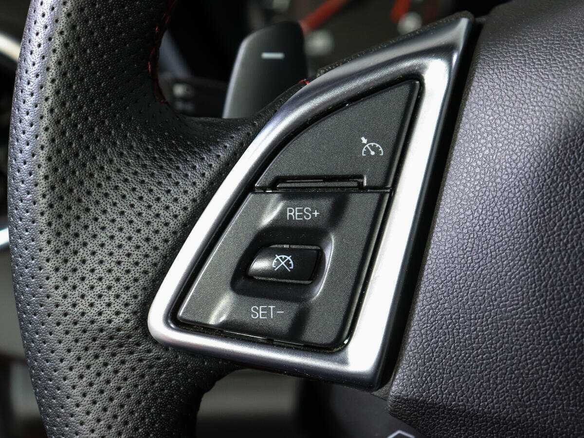 Chevrolet Camaro с пробегом — 2016 год. Фото: #19