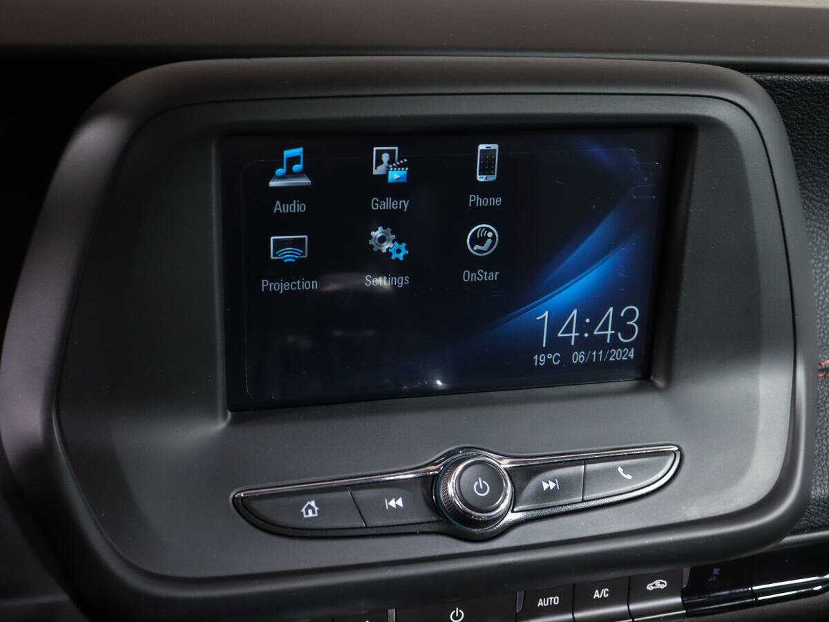 Chevrolet Camaro с пробегом — 2016 год. Фото: #24