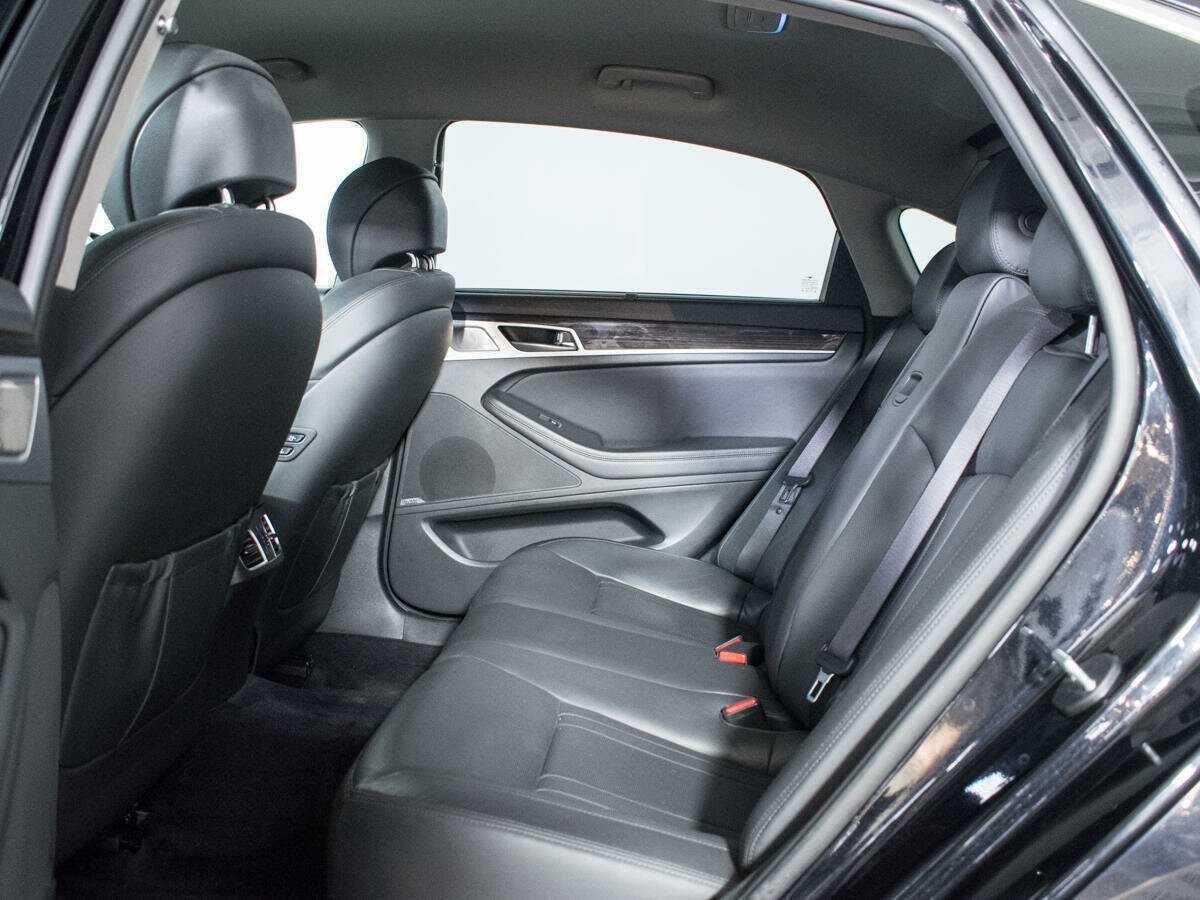 Genesis G80 с пробегом — 2019 год. Фото: #9